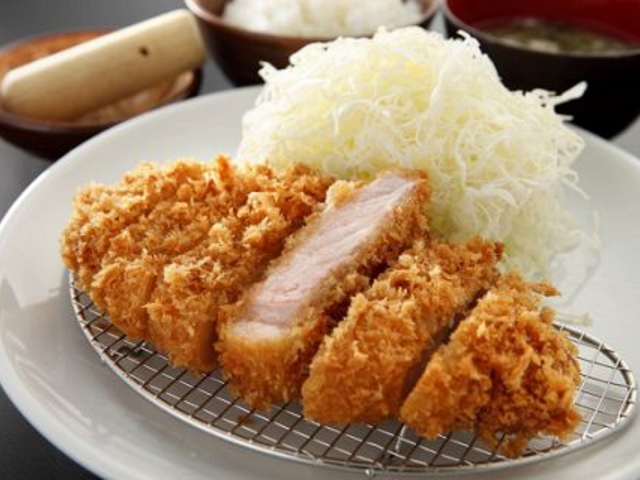 坂井精肉店 松戸元山店の写真1