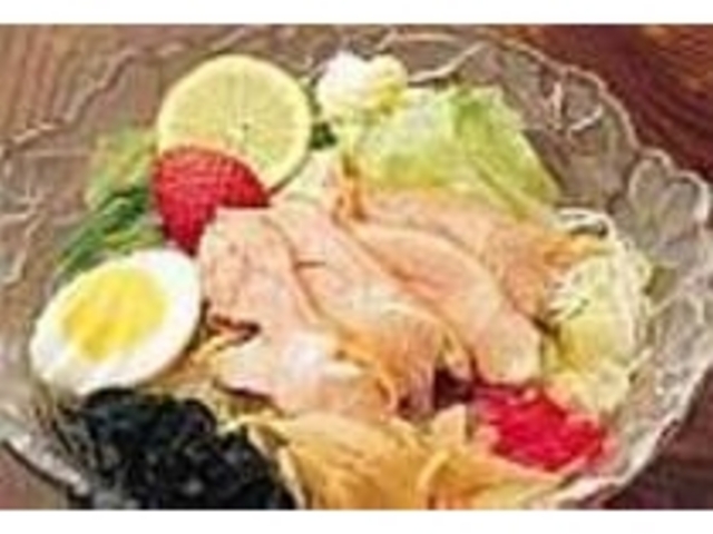 涼しげな『樹氷ラーメン』(6月〜8月)_第二公園山長