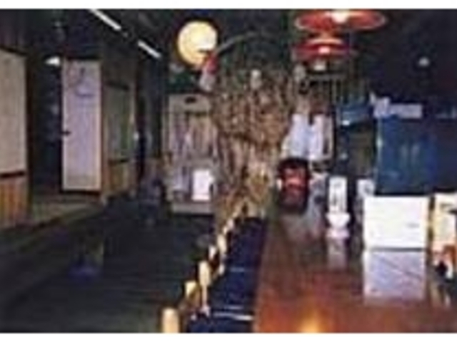 店内にあるブナの木は樹齢600年を数える_たぢはん長野店