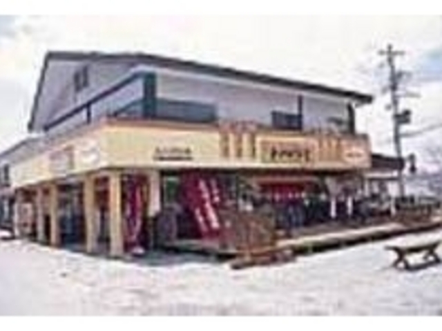 蓼科湖を眺めながらテラスでひと休みも_信州そば処 よってく茶屋