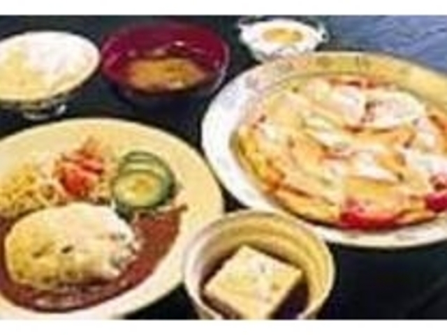 ハンバーグが人気の洋食屋さんでのんびり_こむぎ屋
