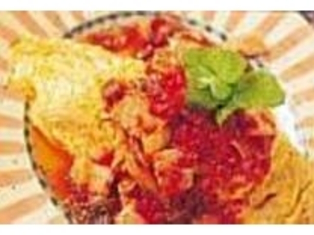 朝採り卵を贅沢に3個も使ったオムライス_オムライスの店 サミサミ