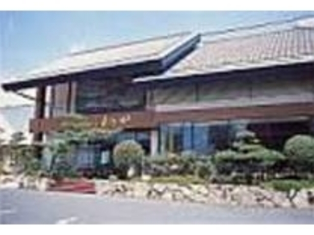 総本舗には茶房があるのでゆっくりできる_くらや