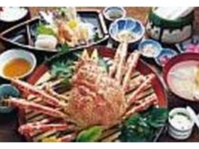 カニの甘さが口中に広がる『高足ガニ定食』_お食事処かにや 戸田本店