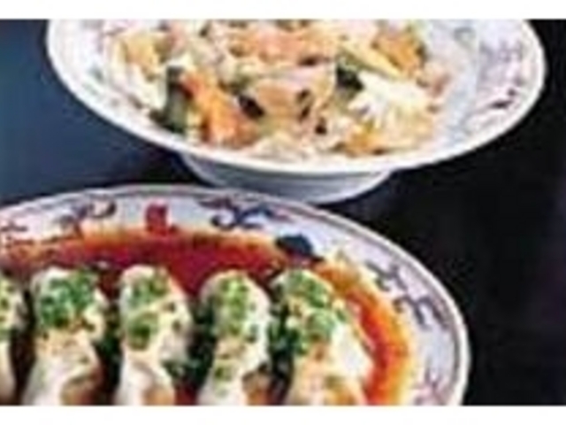 水餃子を前菜として注文する客も多いとか_中華料理沙羅