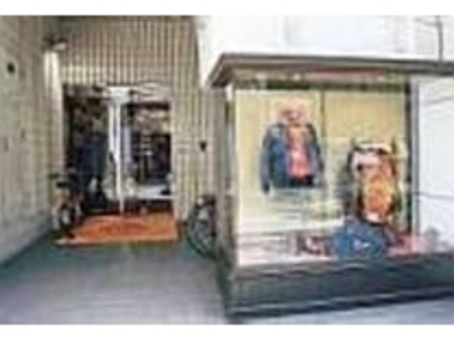 デニムは勿論、メンズカジュアル全て揃う_EBISU超本店