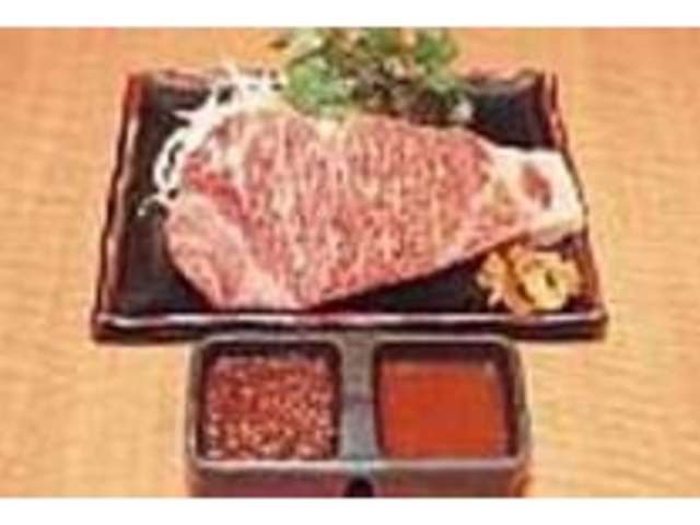 霜降りの度合がいいので柔らかくて味がある_ステーキハウスさとう