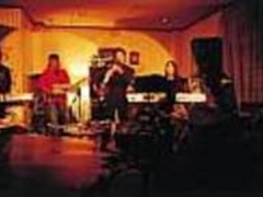 LIVE HOUSE MOD'Sの写真1