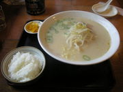 元祖ニンニクラーメン薩摩っ子の写真2