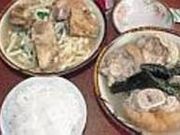 まるみつ食堂の写真1