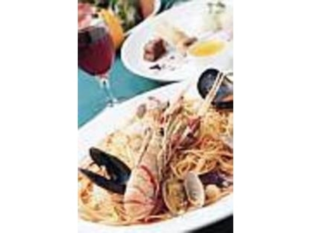 ボリュームたっぷりパスタにワインで舌鼓_ピッコロボスコ長浜店