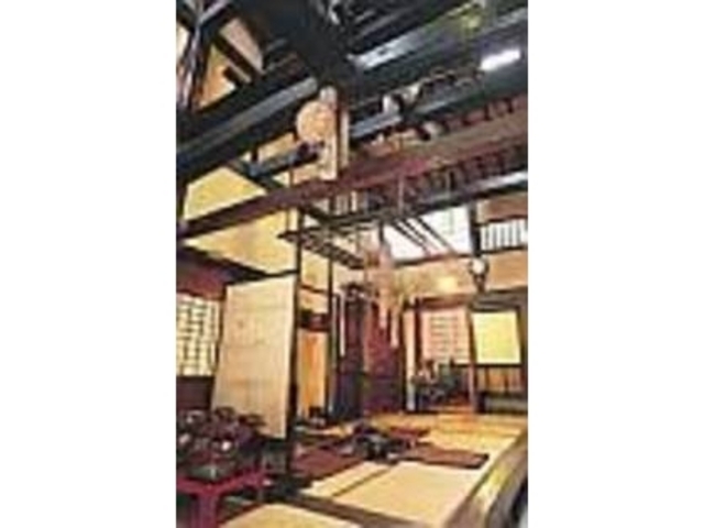 もとは鍛治屋を経営していた風情ある建物_飛騨牛料理専門店 鳩谷(はとや)
