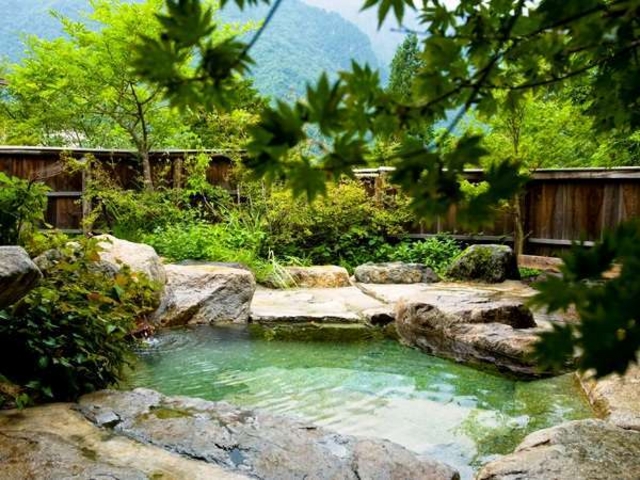 北アルプスの大自然を楽しめます!_焼乃湯館