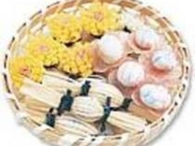鮮やかな椀だねがお吸い物に華を添える_珍味の喜久屋