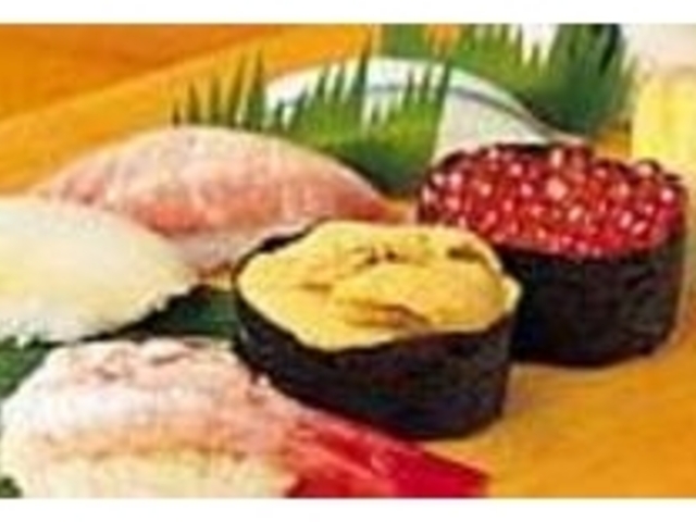 にぎりは食べやすい一口サイズが魅力_寿司処 かつみ