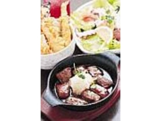 サイコロステーキや天丼などメニューは豊富_お寛ぎ処 三丸錦店