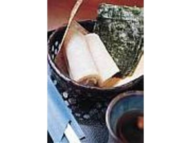 信州味噌を塗って食べる『うすやき』_甘味喫茶 清凉堂