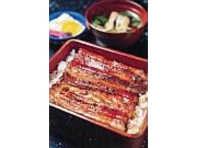 炭火で焼く蒲焼の『上うな重』は絶品_鶴舞家