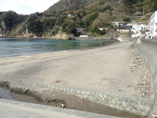 舟の露天風呂 ダジュール岩地