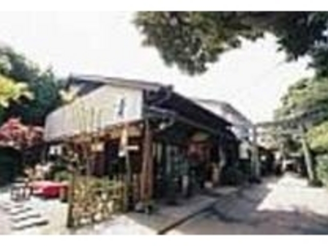 稚児ヶ淵からの階段を上りきってすぐ右_島の茶屋あぶらや