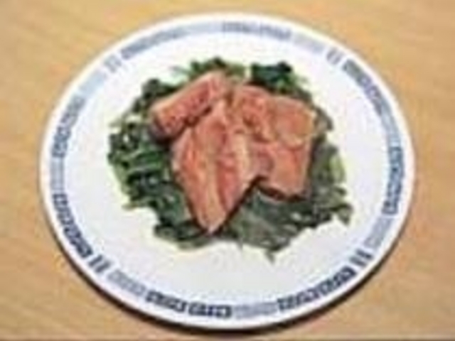 味がしっかり染みている『青野菜ソーキ盛』_琉球料理 道頓堀