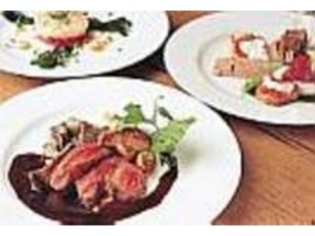 ディナーは2コース。アラカルトも有り_繭代官山店 LE COCON