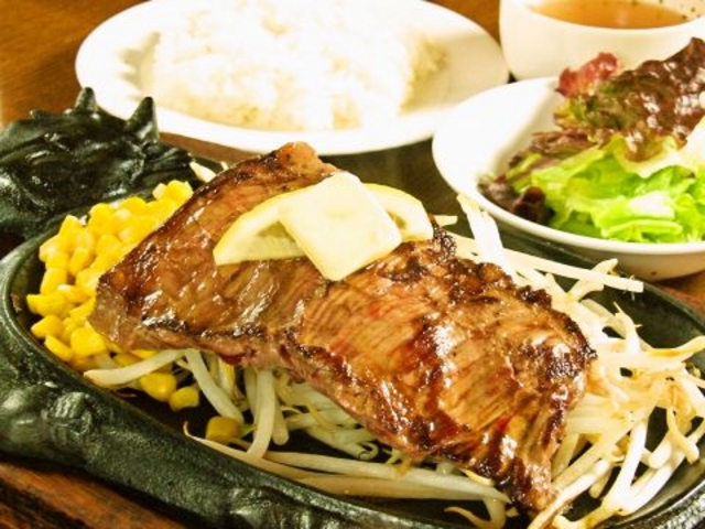 ステーキのくいしんぼ 新岐阜駅前店の写真1