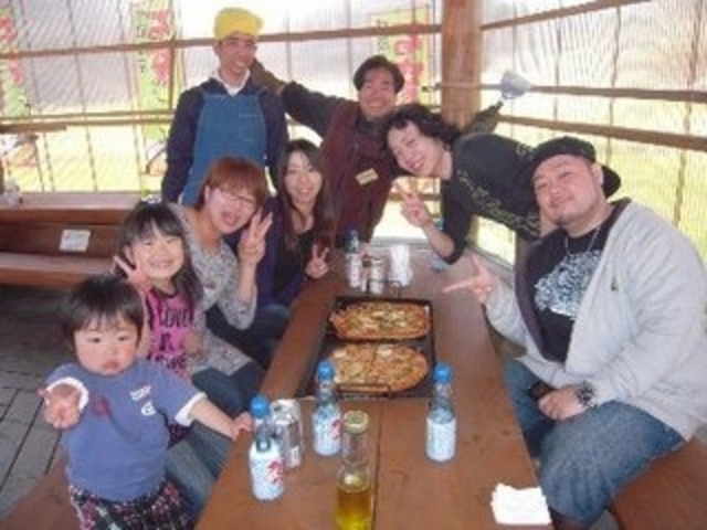 ご家族でグループで、楽しくピザ焼き体験!_体験民宿 WARERA元気倶楽部