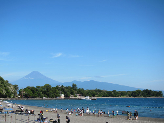 大瀬崎の風景。晴れていればこんなにも間近で富士山が!_はまゆうマリンサービス