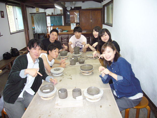 会社の仲間と陶芸体験出来上がり。
ど〜です。_山寺焼 ながせ陶房