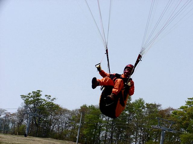 さあ、着陸だ。_ホワイトテラスパラグライダースクール