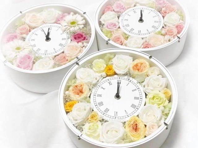 花時計15,000円(税別)〜「花時計」でご予約下さい。(人気アレンジの為、在庫要確認。)_フラワーシャンテ