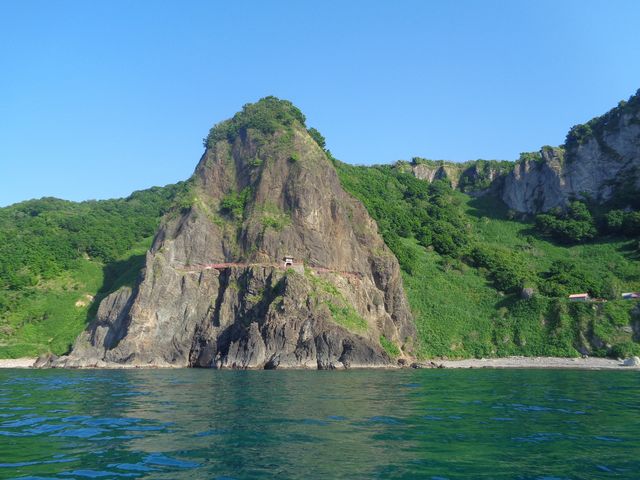 ここにあったオタモイ遊園地と龍宮閣跡地 1952年焼失_小樽青の洞窟 龍宮クルーズ