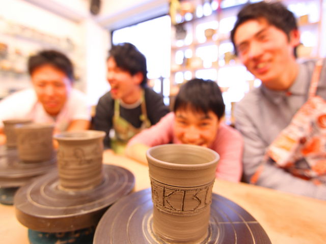 友人と集まり陶芸体験♪記念のうつわが完成!_ゆう工房&Cafeゆう 大阪梅田店 ☆陶芸・銀アクセ・ガラス工芸