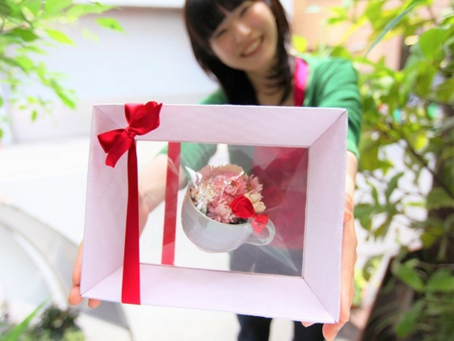 ゆう工房ではギフトコースもご用意☆手作りをプレゼントに♪_ゆう工房&Cafeゆう 大阪梅田店 ☆陶芸・銀アクセ・ガラス工芸