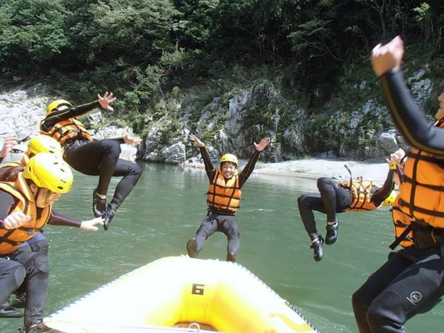 ボートから飛び出そう!_TOPS アウトドアステーション 徳島小歩危店