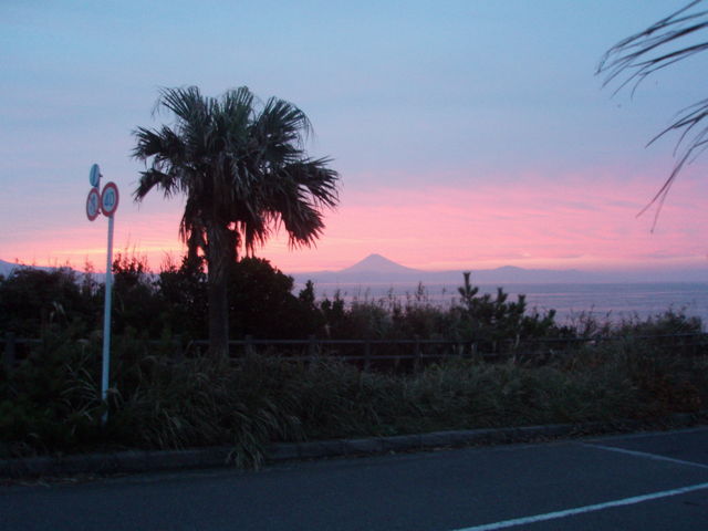 夕日や星空も美しく見える静かな環境です。_アクアデルレイ大島