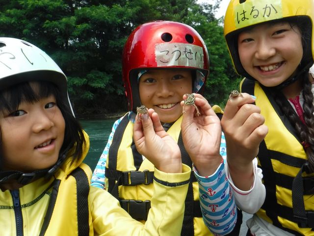 川遊びもエンジョイしてlくださいね☆_アルプスラインクルーズ