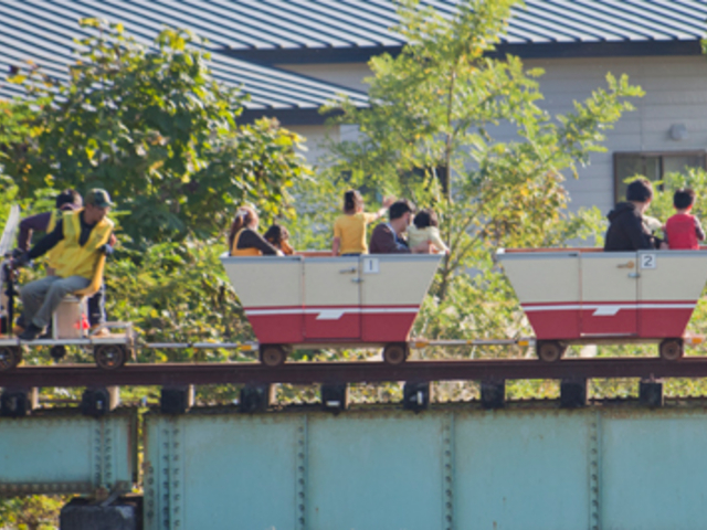 トロッコは乗っているだけ。もう乗れないと思っていた小坂鉄道にまた乗車できます。_大館・小坂鉄道レールバイク
