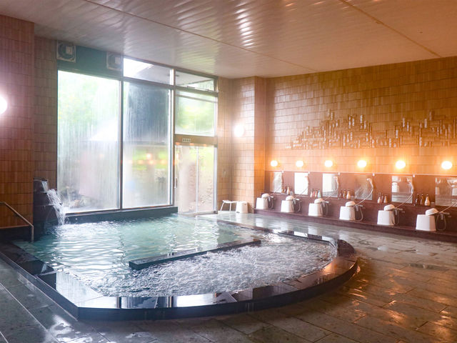 【本館 蛍の湯】 おもいっきり自然の息吹を感じます☆_エンゼルグランディア越後中里