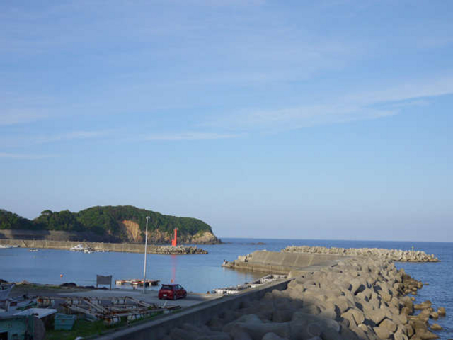 テトラポット_海女の宿 ひょうすけ