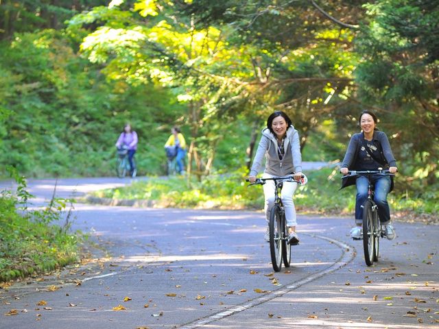 公園内サイクリングロード(6.18km)貸自転車完備(有料)_県立もみのき森林公園
