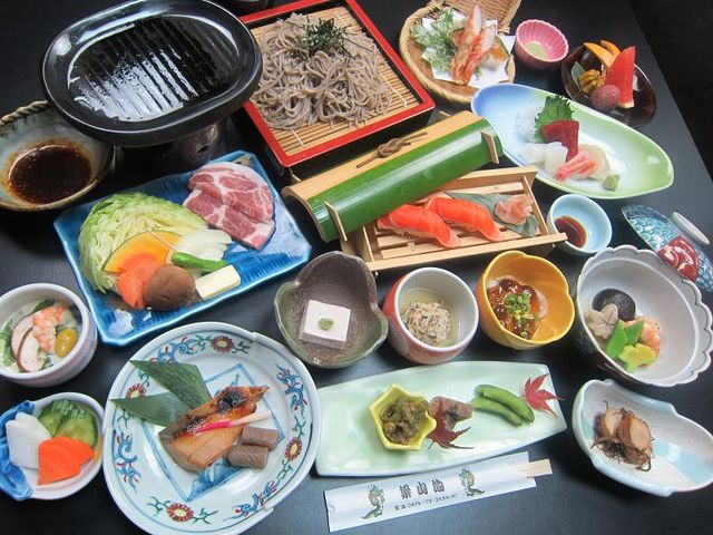心を込めてお造りした和食懐石。野趣豊かに、品数豊かに愛を込めて…♪_秩父小鹿野温泉旅館 梁山泊