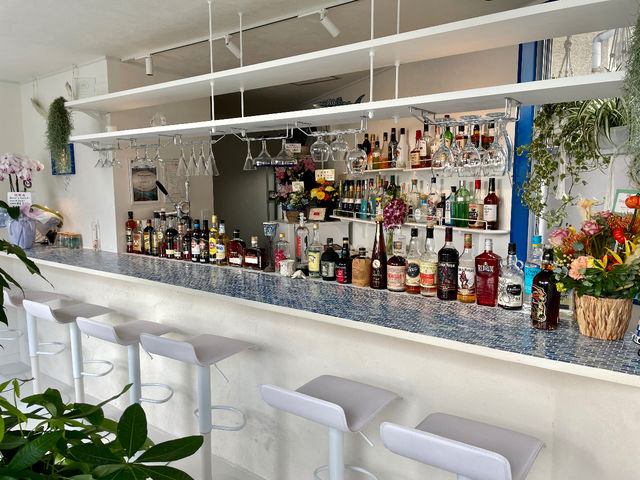 Diver's Cafe
