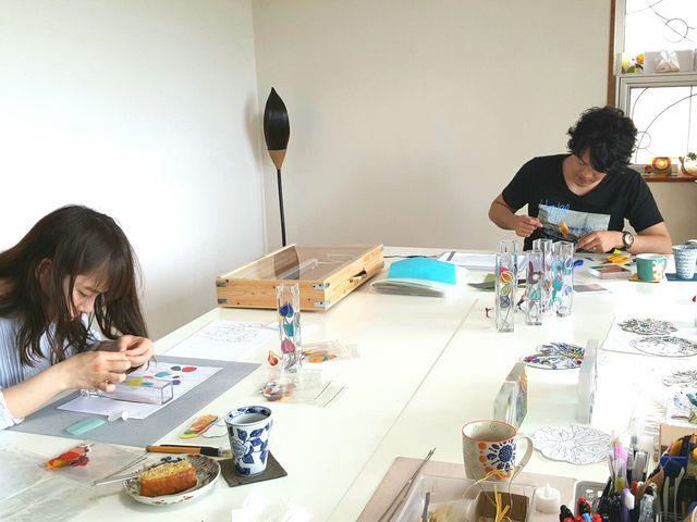 ご夫婦でご両親へのプレゼント制作_グラスアート工房 RayColors