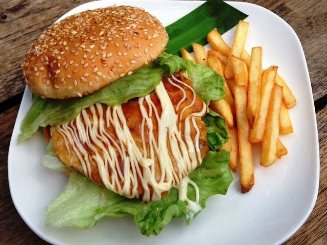 サメ軟骨つくね_Heart Rock Cafe