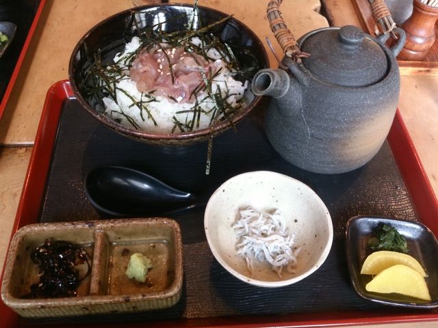 囲炉茶屋