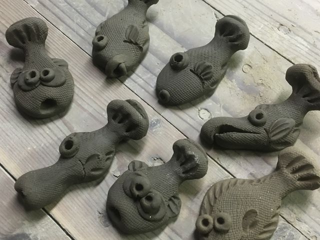 玄明作の手びねりの箸置き_備前焼玄明