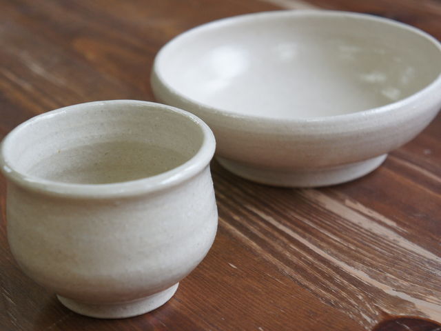 基本の白色(電動ろくろ作品)_COM陶芸教室
