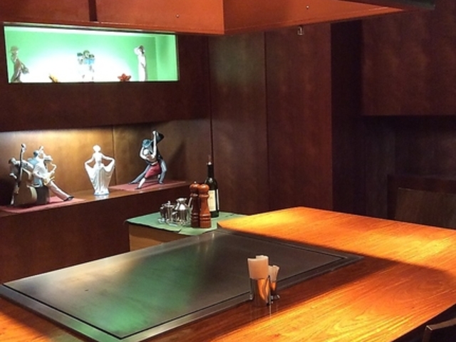 マンハッタングリル山王座の写真1